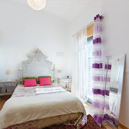 Villa Fantastiva Com 5 Quartos E Piscina